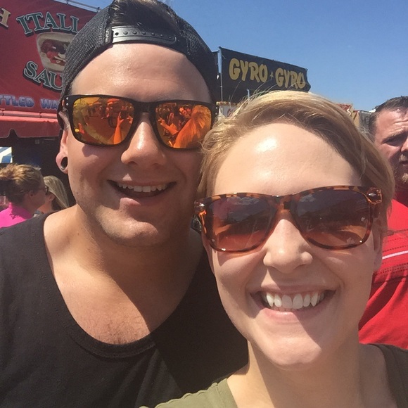 Meet your Posher, Alexandra - Picture 3 of 3